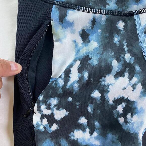 Lululemon Stop At Nothing Crop leggings size 4 - Picture 6 of 8